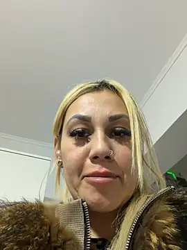 SonyaJoy's cam snapshot