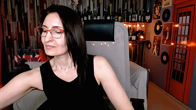 UnaTerra's cam snapshot