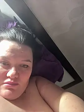 SunnyLeila2101's cam snapshot