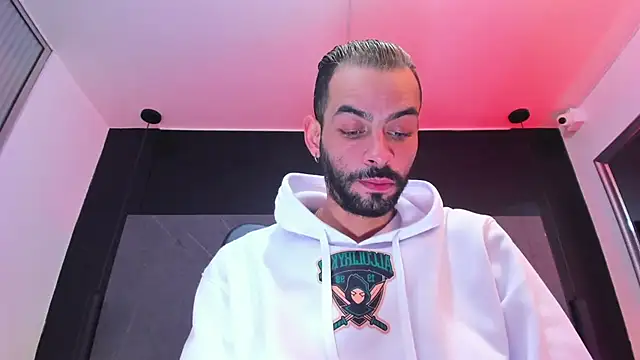 arcangel_harris's cam snapshot