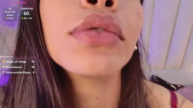 JuliaaVega's cam snapshot