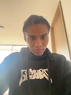 Lucas_eevans live sex cam