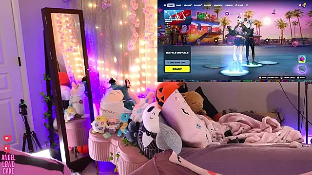 Angel-Lewd-Cake's cam snapshot