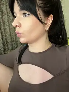 Poly_Nick live sex cam