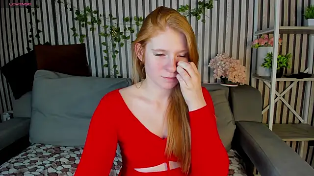 Sally_Ange1's cam snapshot