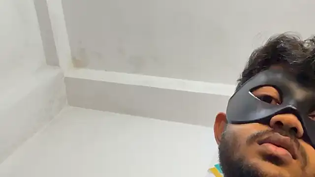 ShayanLK's cam snapshot