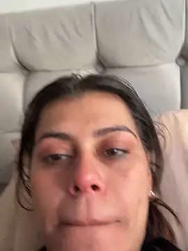 RachelWeisz_'s cam snapshot