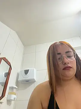 Tatiana_O live sex cam