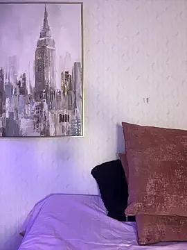 HoneyMollyX live sex cam