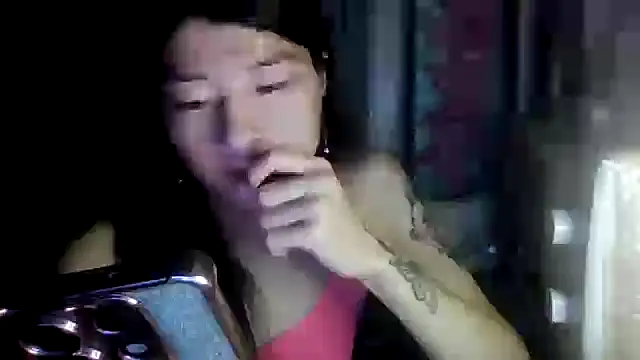 CarlyJoy live sex cam