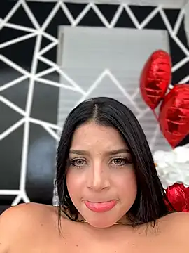 ArieliciousXXX's cam snapshot