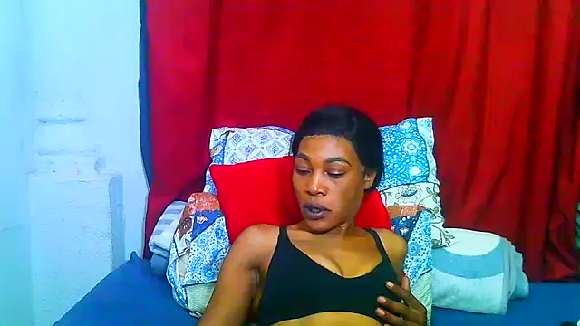 freaky_naughty's cam snapshot