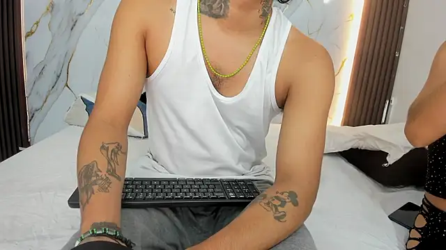 _cannabitch's cam snapshot