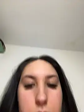 Lucy_doll22's cam snapshot