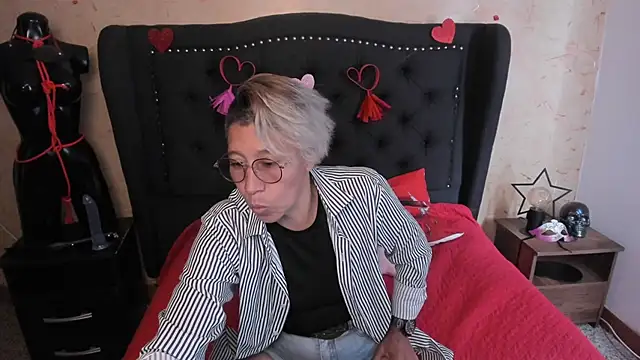 Kali_Panther live sex cam