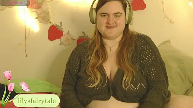 lilysfairytale's cam snapshot