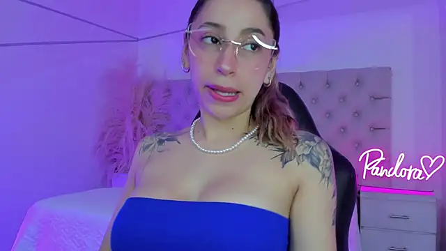 PandoraRider live sex cam