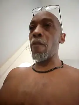 Lonelynudist59 live sex cam