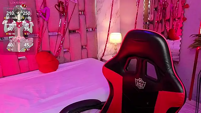 ZharaLux live sex cam