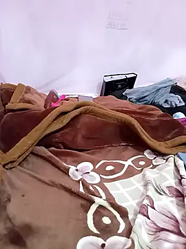 Phoebe-e's cam snapshot