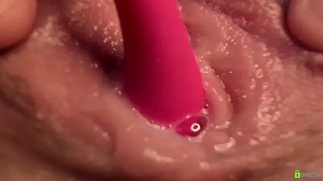 Courtney_Luv live sex cam