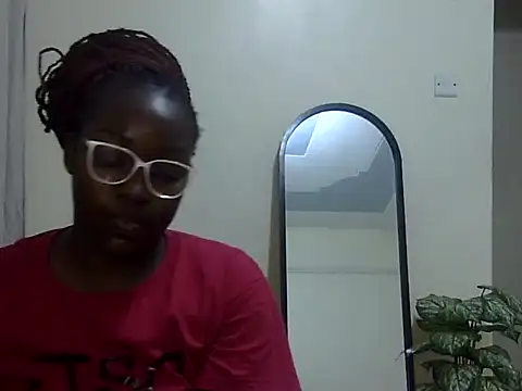 Sexy-suzy live sex cam