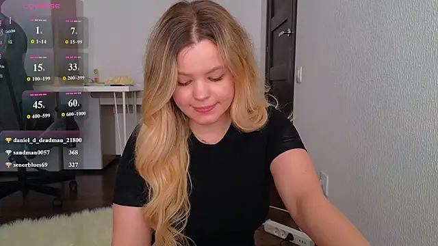 Milana15 live sex cam