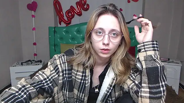 TracyLll live sex cam