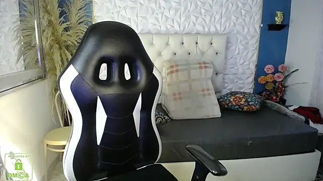 NathaliaSweet_11 live sex cam