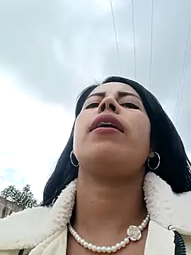 _andrea30 live sex cam