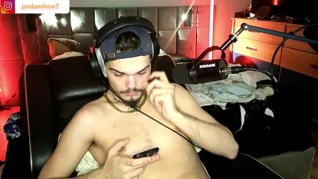JordanShow live sex cam