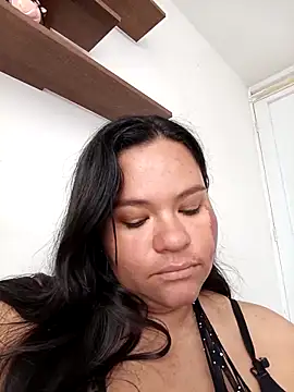 Julieta-tits live sex cam