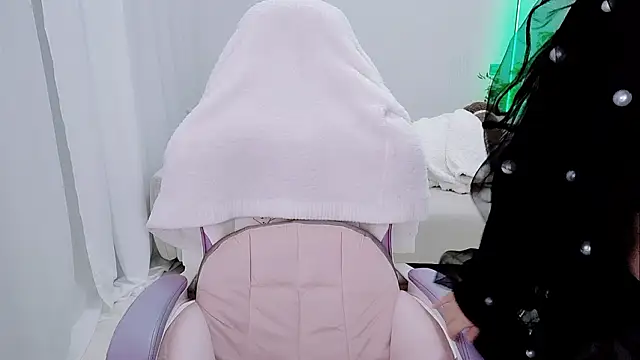 Evangelin-e live sex cam