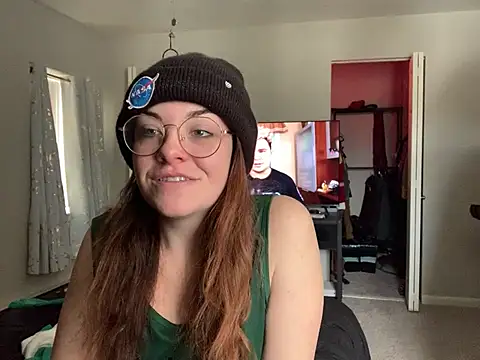 Intothewoodswego live sex cam