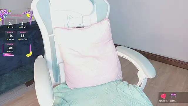 ahvi_ebony live sex cam