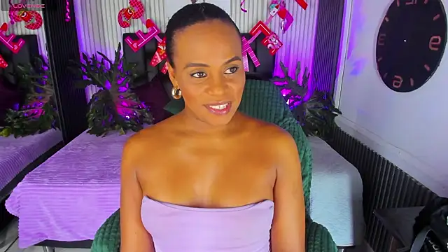 AriebonyBrooke live sex cam