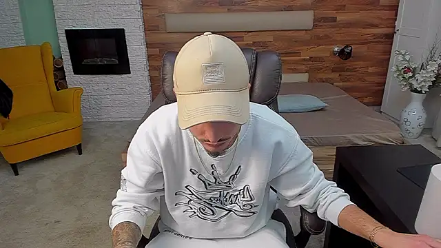 BrandonTate live sex cam