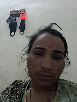 Hot_raaani's cam snapshot