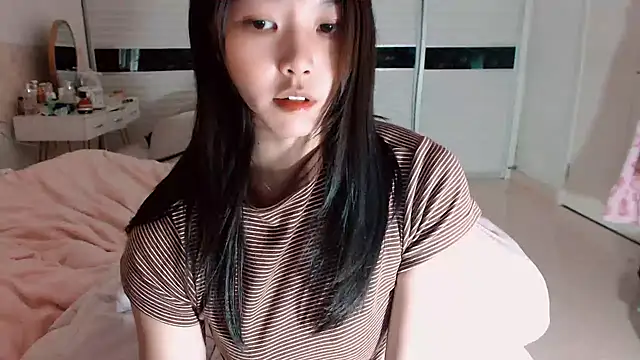 Miu1_girl live sex cam
