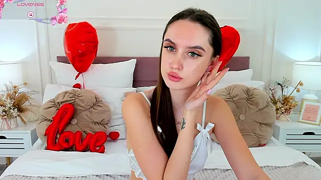 ToriSonn live sex cam