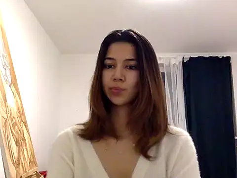 KiraVixenSweet's cam snapshot