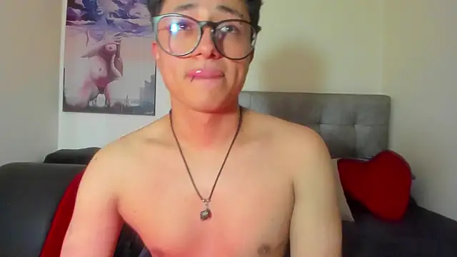 Adonibaskerville4's cam snapshot