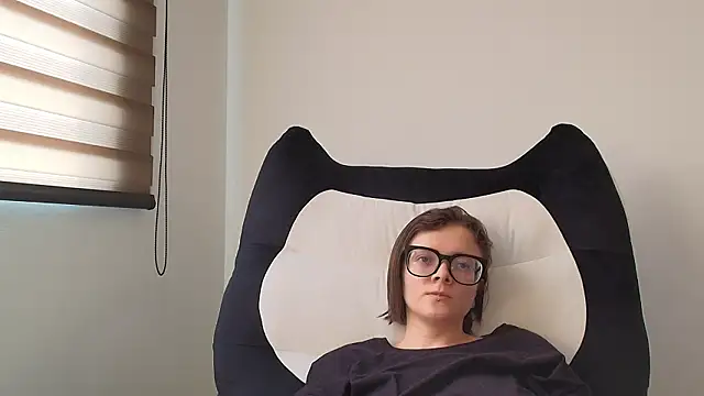 Hannah______'s cam snapshot