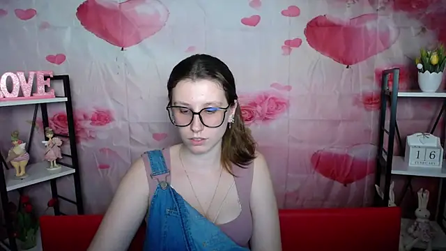 LilianaShine's cam snapshot