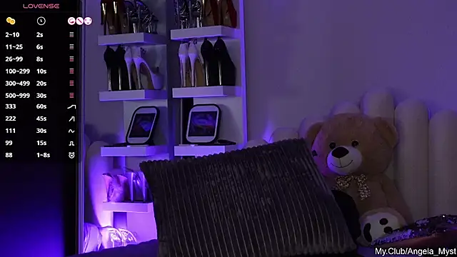 Angela_Myst's cam snapshot