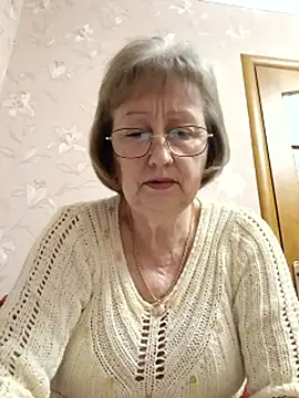 AlikaSwan5821's cam snapshot