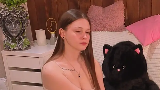 ReneeCosden's cam snapshot