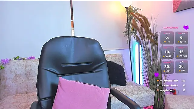 Maddie__bx's cam snapshot