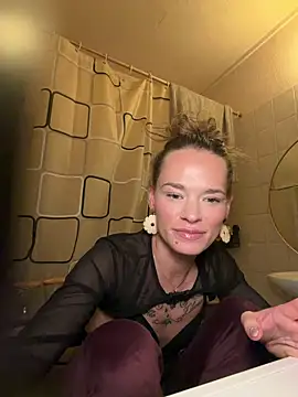 vinique99 live sex cam