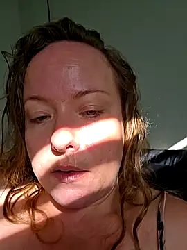 julimonroe live sex cam